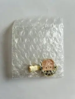 カラフルピーチ　メタルヘアクリップ　うり