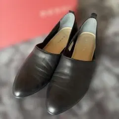 REGAL ブラックパンプス フラット