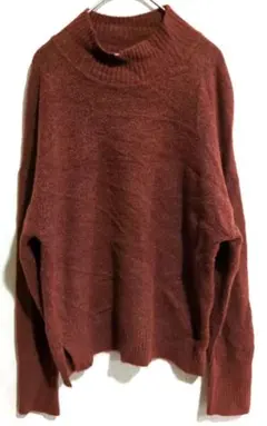 美品✨donamarie バーガンディ タートルネックニットカジュアル