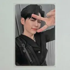 公式 ZB1 MELTING POINT LOYALTY トレカ ハンビン ②