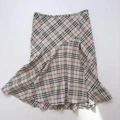 Burberry London ノバチェック スカート 7号 - メルカリ
