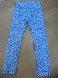 UNIQLO 花柄　レギンス　120