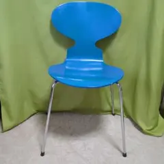 セブンチェア ブルー 椅子のサムネイル