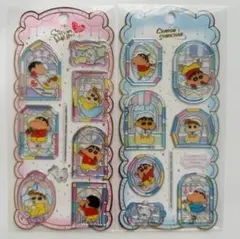 【2枚セット】クレヨンしんちゃん　ステンドグラス風　シール