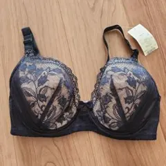 ワコール　マタニティブラ　ネイビー　レース