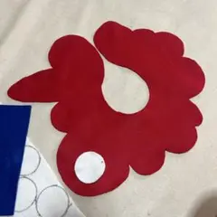 万博コーデ　みゃくみゃく風よだれかけ　赤いスタイ つけ襟