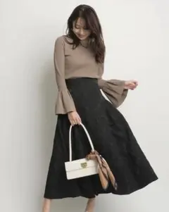 ジャスグリッティー フラワー ジャガード フレア ロング スカート ブラック