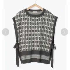 極美品　サマンサモスモス　SM2 モチーフ柄ジャカードニットベスト　花柄　レトロ