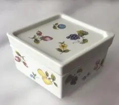 フルーツ柄　陶器　紅茶入れ　ヴィンテージ　アンティーク