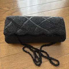 ビーズ装飾 ブラック クラッチバッグ