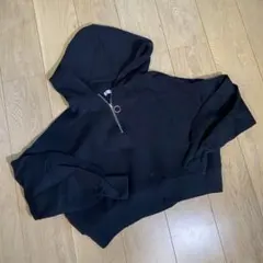 natural couture 黒 クロップドパーカーのサムネイル