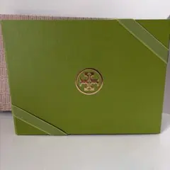 TORY BURCH ギフトボックスのサムネイル
