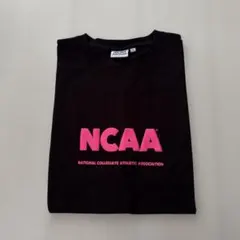 NCAA Tシャツ ブラック ピンクロゴ Lサイズのサムネイル