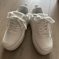 GU ボリュームソールコートスニーカー オフホワイト S