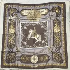 HERMES エルメス/スカーフ カレ90 白い馬に跨ったルイ14世 - メルカリ