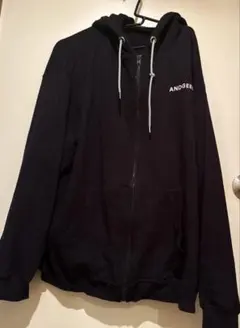 【ほぼ未使用】ANDGEEBEE 黒パーカー 大きめのサムネイル