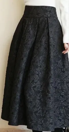 フレアロングスカート 黒 立体花柄 卒業式 入学式準備 Mサイズ
