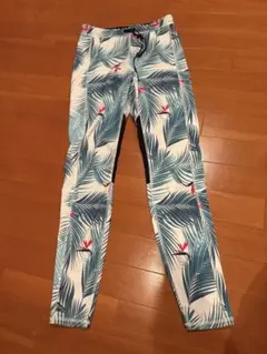 ROXY ロキシー レギンス ヨガウェア ボタニカル　トロピカル　Mのサムネイル
