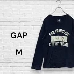 GAP ギャップ ロンT 長袖カットソー 胸に大きいロゴ 古着 ダメ－ジ M
