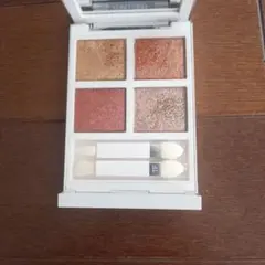 TOM FORD アイカラー クォード 02 LAVA LUSTRE - メルカリ