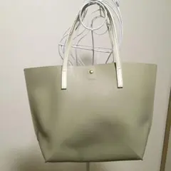 Item thumbnail for item 7de219f2-7d0b-45ae-b0cc-f309574d43eb