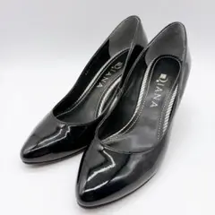 【極美品】DIANA ダイアナ 23.5 アーモンドトゥパンプス エナメル 黒