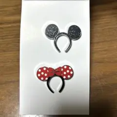 ディズニー　カチューシャ　ピンバッジ　ミッキー & ミニー　1点