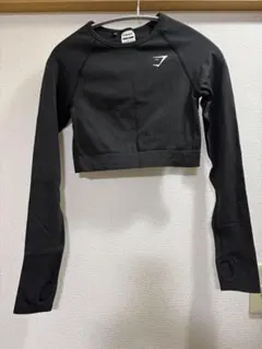 ジムシャーク　ロングスリーブクロップトップ