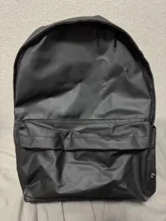 黒 リュックのサムネイル