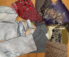 端切れ 着物生地？ 絞り パッチワーク 和布 はぎれハギレ