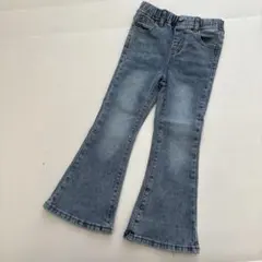 Item thumbnail for item 14946be7-3639-4cb2-8eb7-1871366ae8f8