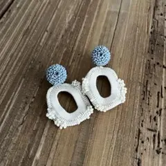 Item thumbnail for item a7301fb7-9ac3-48af-b4fe-d6603641efdf