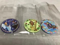 バンダイ　新品　ディズニー　刺繍缶バッジ　ダンボ　ピノキオ　ライオンキング