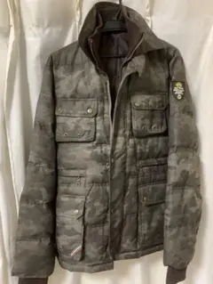 ダウンジャケット