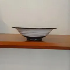 唐津焼の浅い鉢