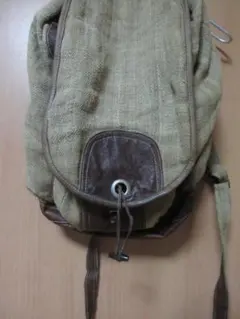 [CHAHAT] チャハット 水牛の革 ビレッジレザー リネン生地 リュック