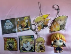 我妻善逸セット　 アクリルキーホルダー3個とシール４枚とフィギュア