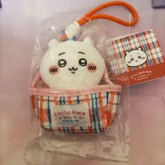n*n様 中国香港限定ちいかわ セブンイレブン 白目 ラッコ ぬいぐるみ