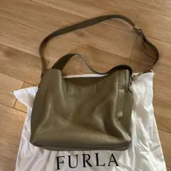 FURLA オリーブグリーン カプリッチョ2wayショルダーバッグ