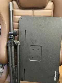 Item thumbnail for item a405d134-897f-4b36-b42f-8c4cf0e9d9a6