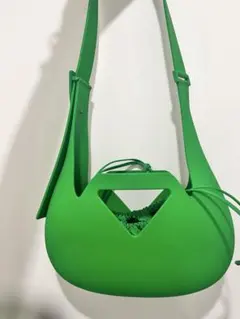 美品【BOTTEGA VENETA】ラバーショルダーバッグ