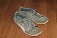 Item thumbnail for item e092b395-3e80-4a61-aecd-87d3a4a385d9