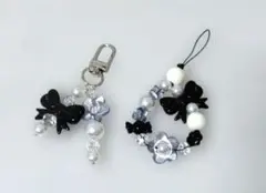 ビーズキーホルダー2点セット（おまけ付き） 韓国風　　Y2K　ハンドメイド