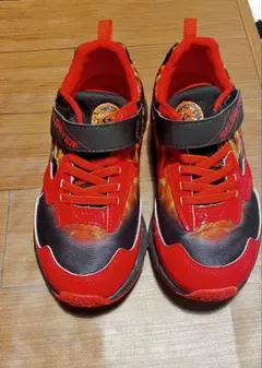 SKECHERS キッズシューズ レッド