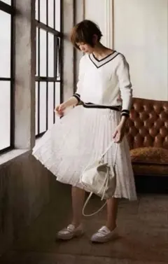 【BLUE LABEL CRESTBRIDGE】ホワイト レースフレアスカート