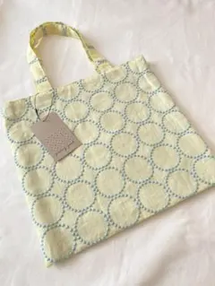 春色✨新色タンバリンのスクエアフラットトートバッグ　ミナペルホネン　イエロー