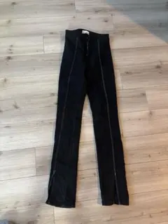 ZARA ブラック スキニーパンツ EUR32
