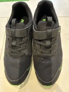 PUMA スニーカー 22.5cm ブラック グリーン