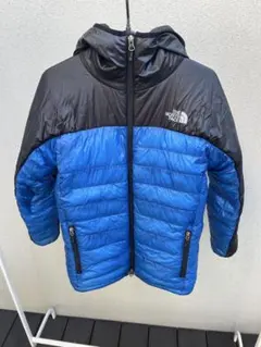 THE NORTH FACE フード付きダウンジャケット