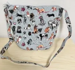 Vera Bradley 犬プリント ショルダーバッグ